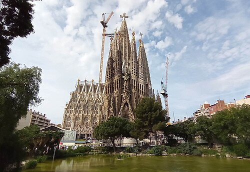 Basilica and Expiatory Church of the Holy Family, the film's subject