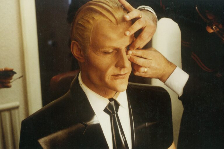 30 Years later, this Creepy TV Add is still a Mystery