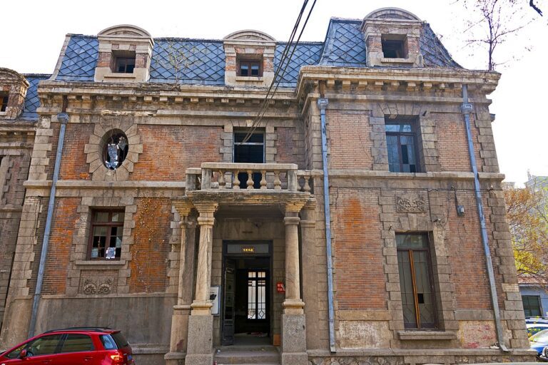 Chaonei No.81 – Learn More about the Haunted House in Beijing, China