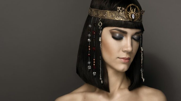 Cleopatra’s Weird Beauty Rituals that Sound Normal Today