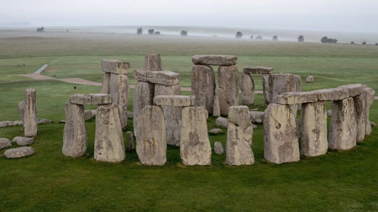 Crazy Facts About Stonehenge – The Mysterious Ancient Site