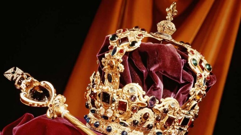 Monarchy – The Good and the Bad