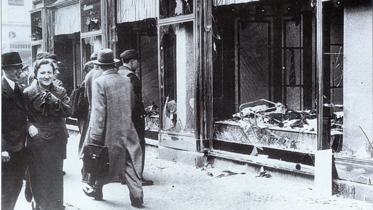 Night of Broken Glass – The Beginning of the Holocaust