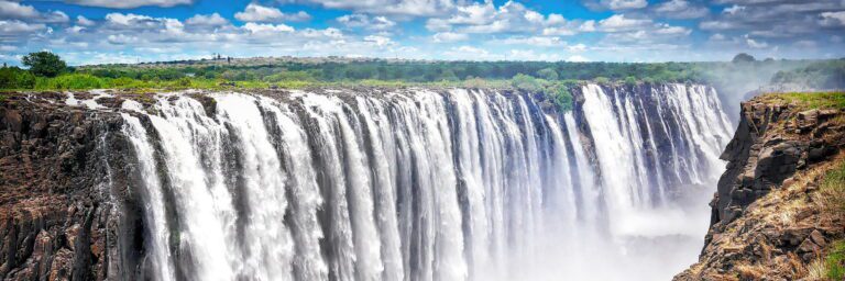 Victoria Falls – The Smoke That Thunders