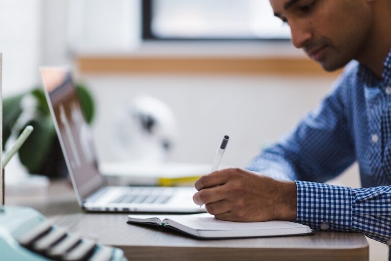How to Use a Documentary for a Research Paper