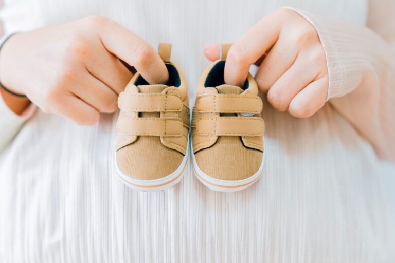 Choosing Toddler Shoes: An In-Depth Guide for Parents