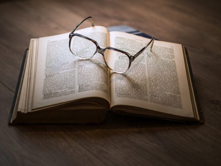 Pros and Cons of Face-to-face Classes